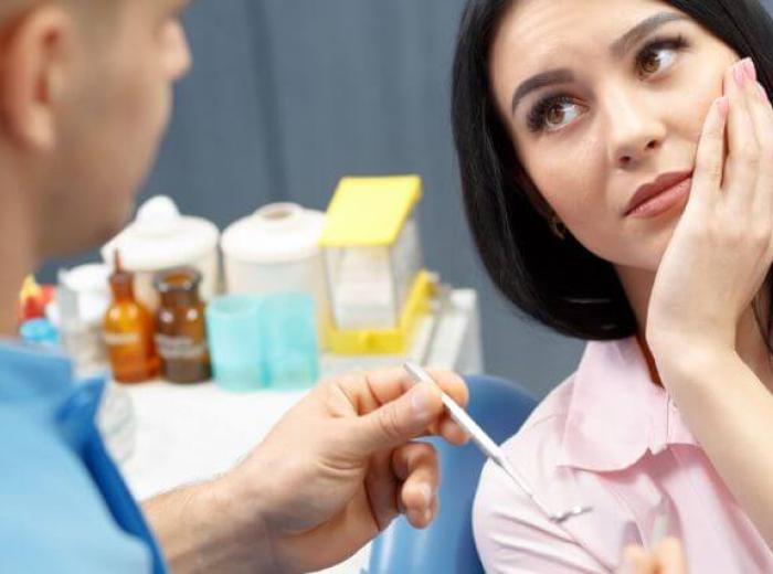 Tooth Extraction and Aftercare - Your Most Common Questions Answered